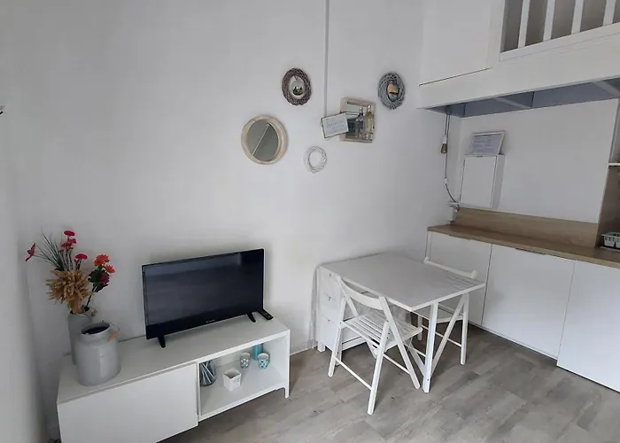 La Maisonnette D'elo - 4 Personnes Piscine Holiday home *