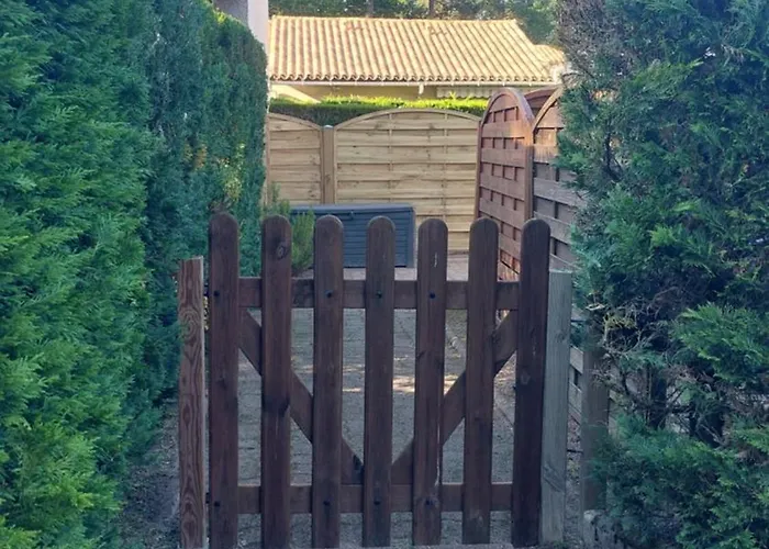 La Maisonnette D'elo - 4 Personnes Piscine Holiday home *