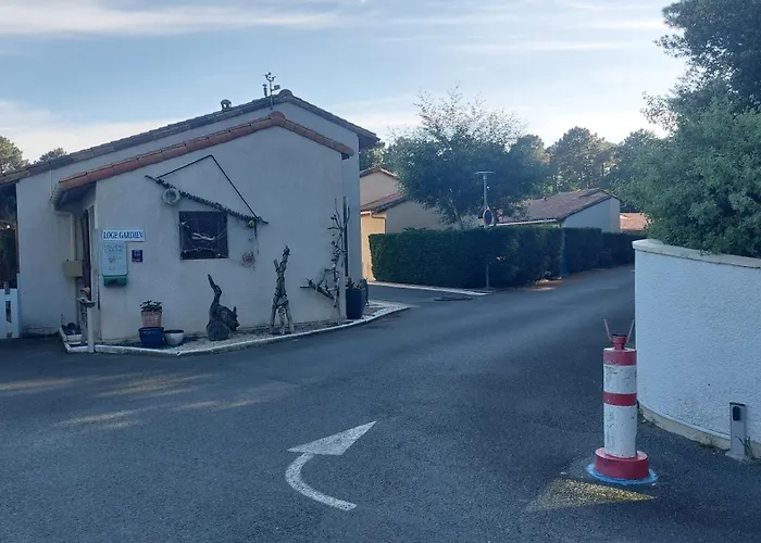 La Maisonnette D'elo - 4 Personnes Piscine *