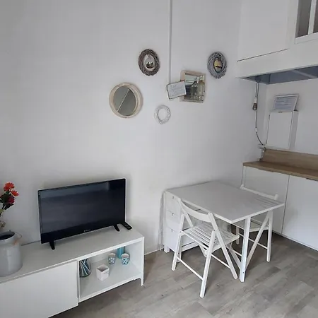 La Maisonnette D'elo - 4 Personnes Piscine Сasa de vacaciones *