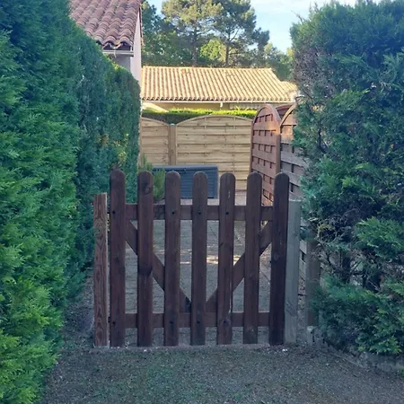 La Maisonnette D'elo - 4 Personnes Piscine Prázdninový dům *