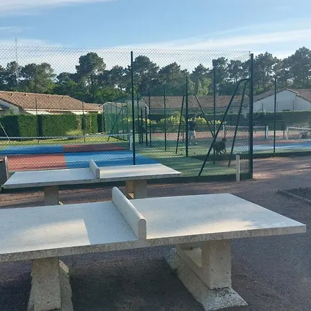 Сasa de vacaciones La Maisonnette D'elo - 4 Personnes Piscine *