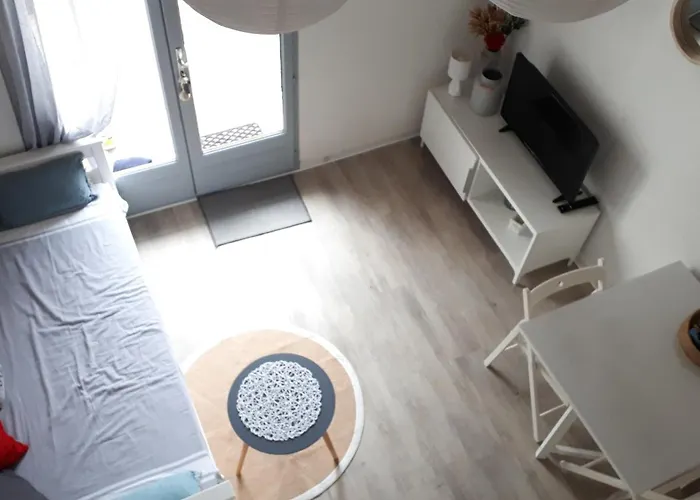 La Maisonnette D'elo - 4 Personnes Piscine