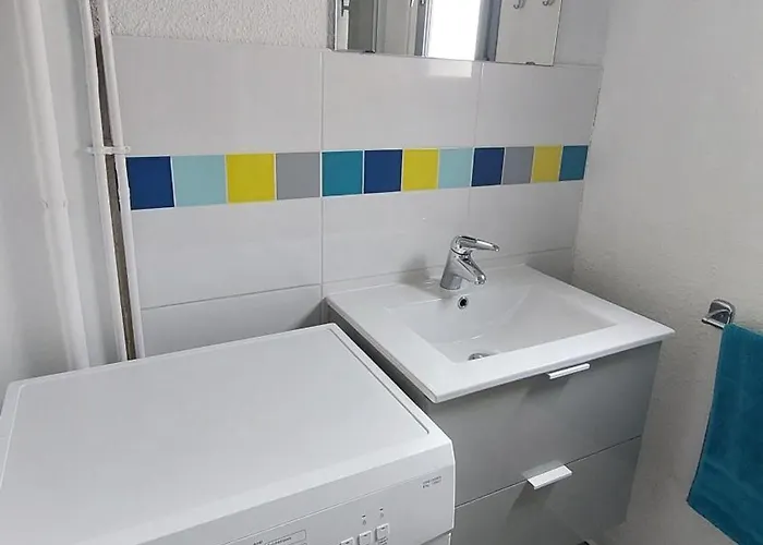 Hébergement de vacances La Maisonnette D'elo - 4 Personnes Piscine *