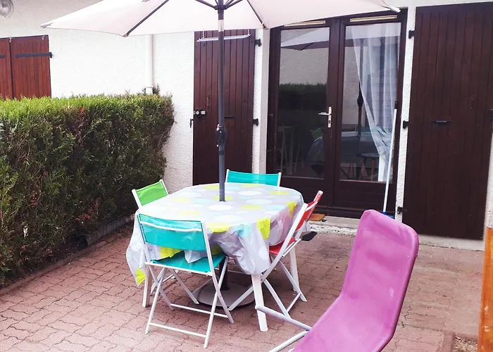 La Maisonnette D'elo - 4 Personnes Piscine Hébergement de vacances