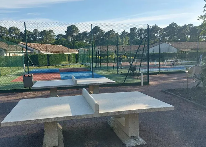 Hébergement de vacances La Maisonnette D'elo - 4 Personnes Piscine *